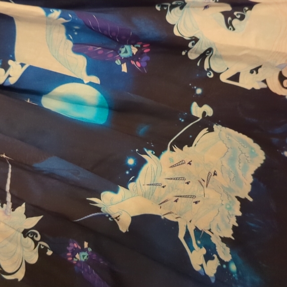 Rare sold -out Last Unicorn French storybook Selfie dress size medium - Picture 3 of 5